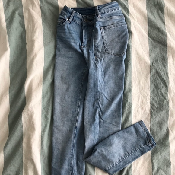 Jeans - Picture 2 of 4